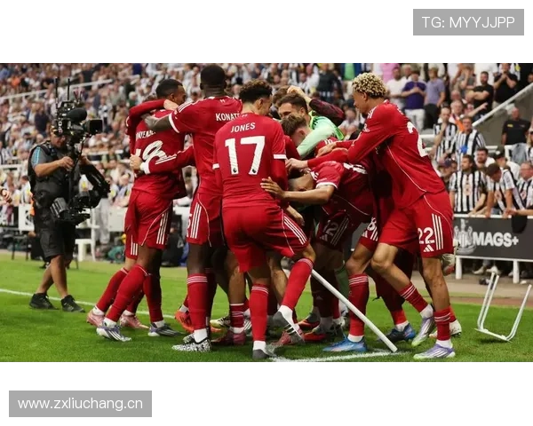 斯蒂芬斯本赛季在英超表现稳健,防守数据持续提升 斯蒂芬斯本赛季在英超表现稳健,防守数据持续提升