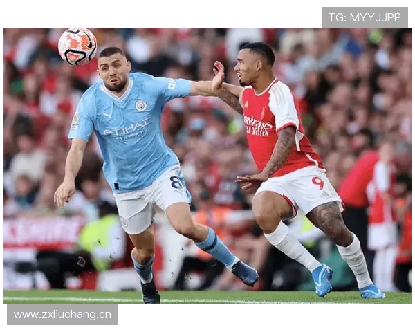 从河床核心到曼城轮换：阿尔瓦雷斯的跨越之路