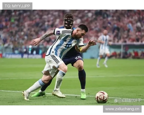 梅西“养老踢法”如何体现战术角色转变？