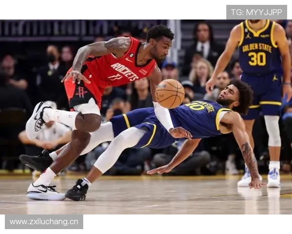 巴尔德与阿尔巴本赛季边路表现对比：年轻新星状态回暖，老将发挥稳定