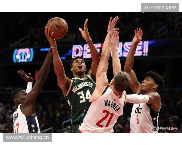 布泽尔季后赛低位单打效率提升显著拉开球队内线进攻差距